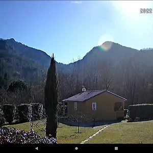gite-chez-bernard-et-evelyne.midi-pyreneeshotels.com/